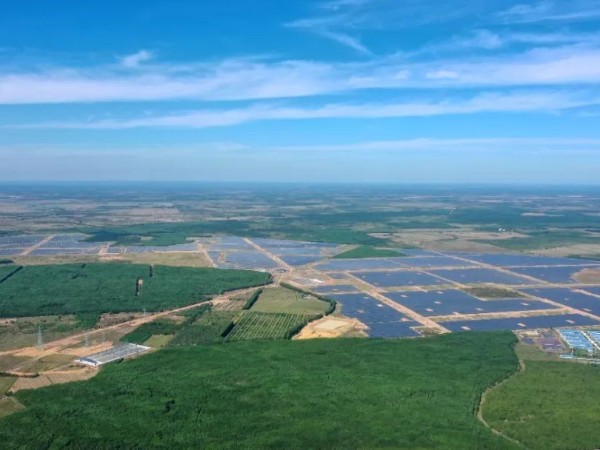 隆基宣布新項(xiàng)目：發(fā)射到太空的太陽能電池板可能很快將電力送回地球